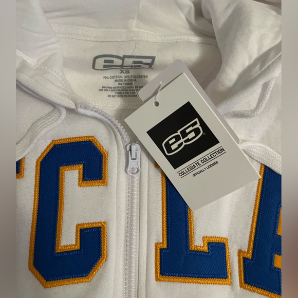 UCLA 💙💛 - Picture 3 of 4